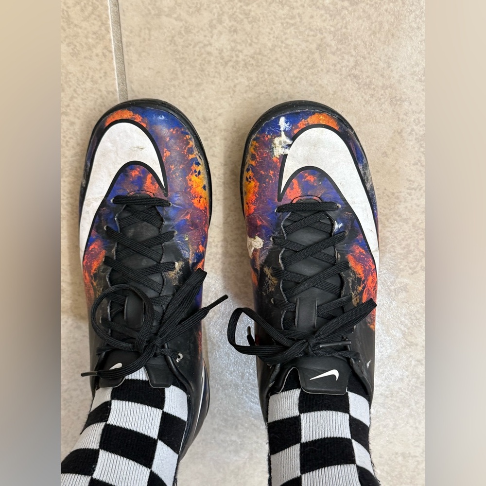 Men’s Nike Mercurial Soccer Cleats – US 7 – Good Condition